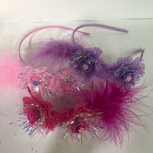 I’m selling girl hair band set of three
